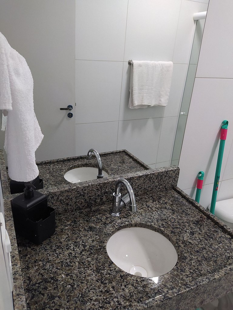 Kitnet ótima localização em Garanhuns (103)
