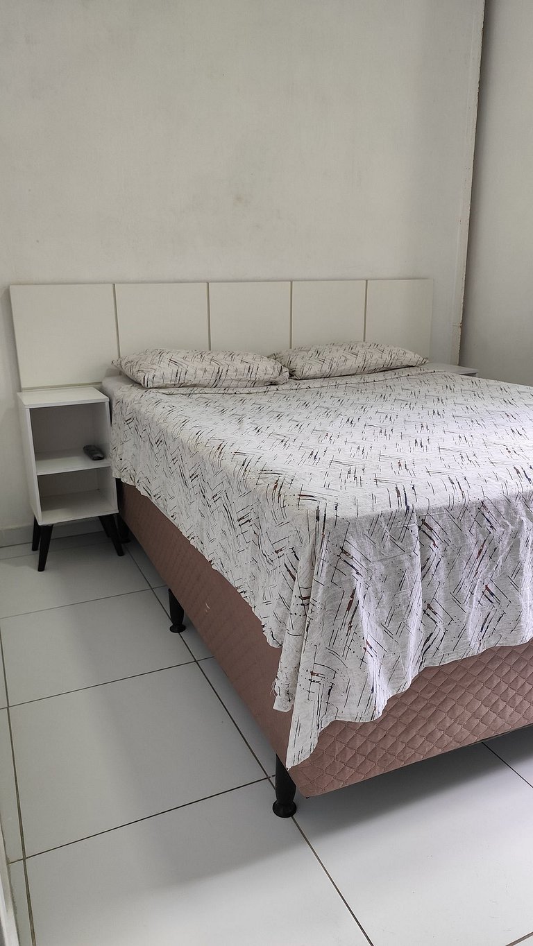 Kitnet Aconchegante próx. ao centro da Cidade(102)